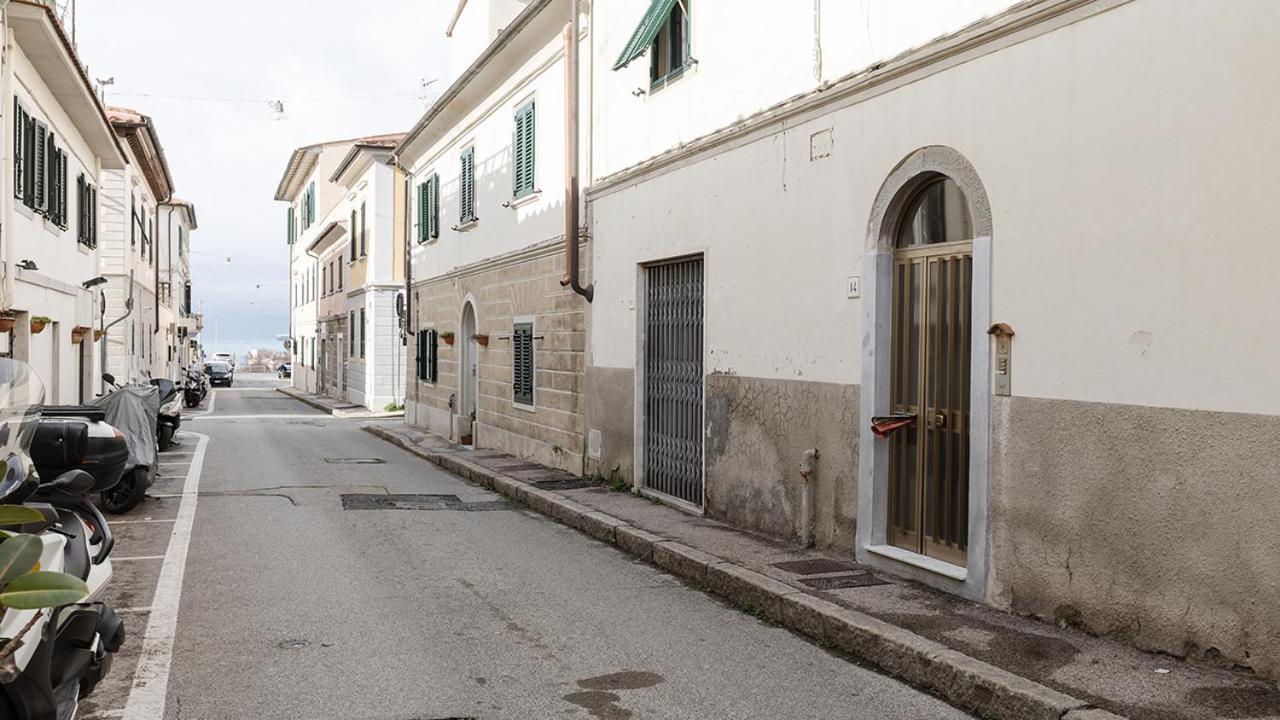 La Casa Di Nonno Roberto By Rentbeat Lejlighed Livorno Eksteriør billede