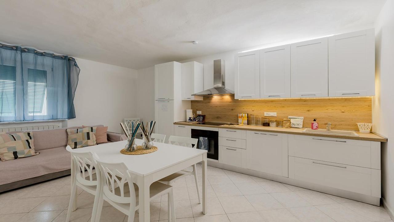 La Casa Di Nonno Roberto By Rentbeat Lejlighed Livorno Eksteriør billede