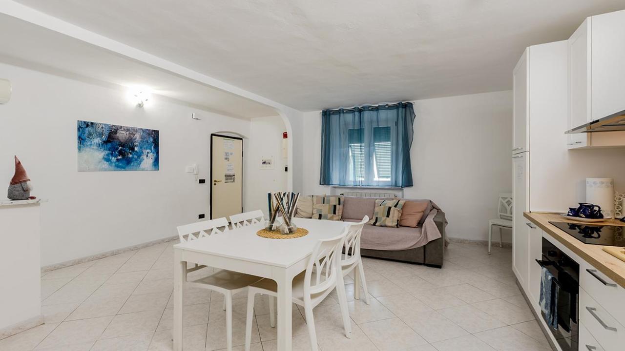La Casa Di Nonno Roberto By Rentbeat Lejlighed Livorno Eksteriør billede